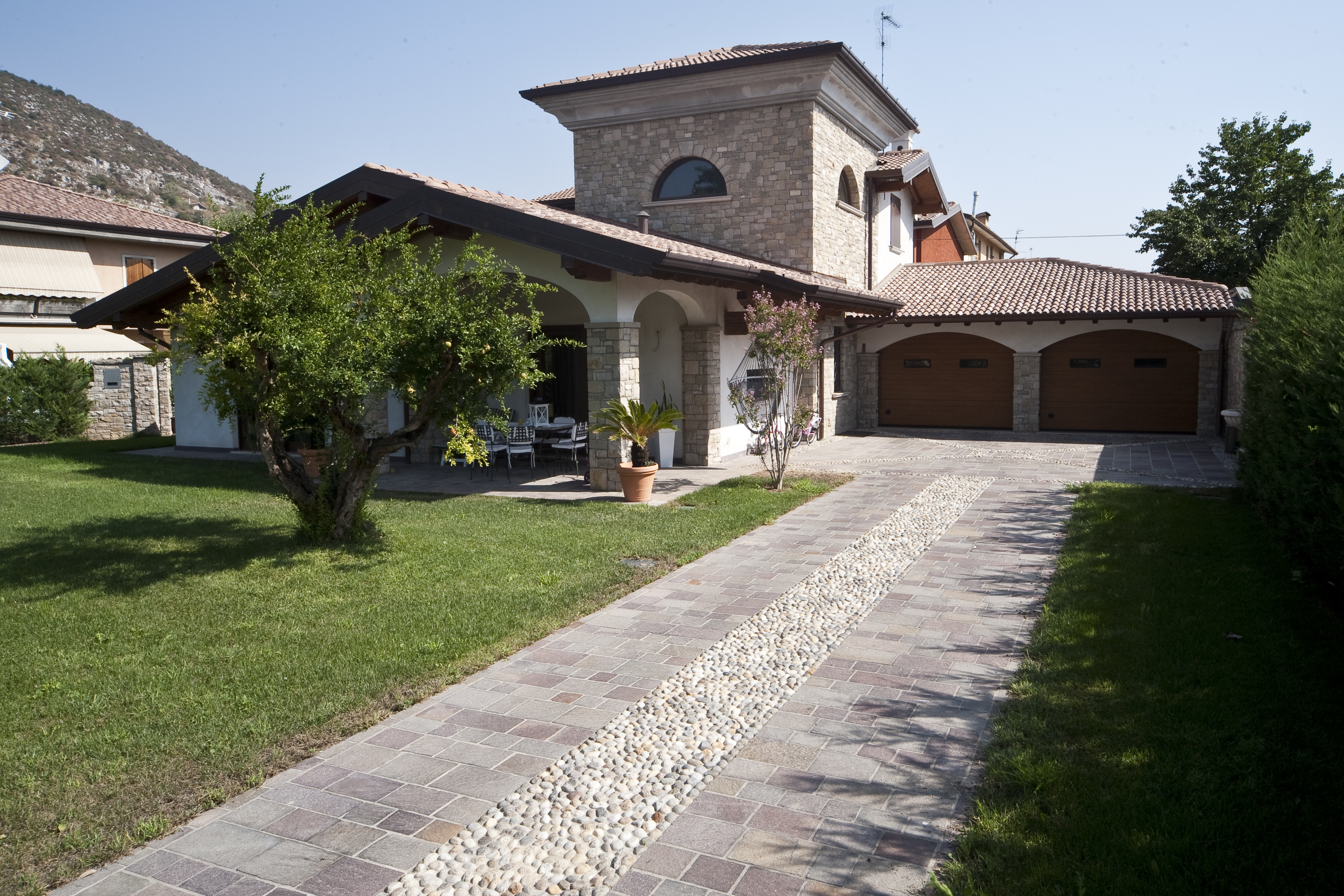 Pavimentazione in pietra Porfido 
